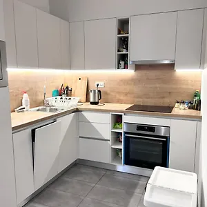 New 2022 Family&friends Downtown Ac 3br 2ba Free Parking Big Balcony Near Metro&train Station Self Check-in Apartament